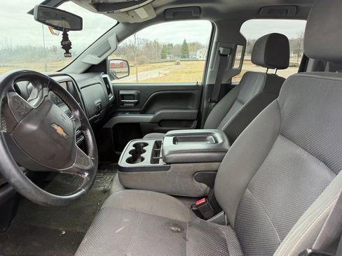 Used 2017 Chevrolet Silverado 1500 LT w/ All Star Edition AWD/4WD image 5
