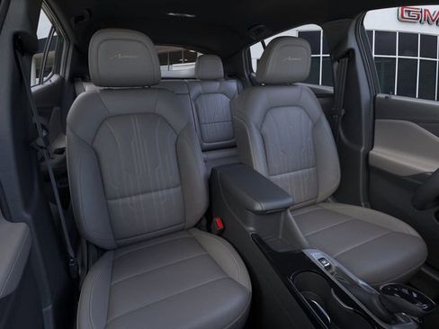 New 2026 Buick Envista Avenir image 17
