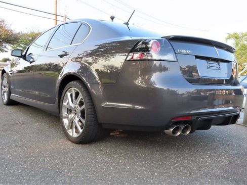 Used 2009 Pontiac G8 GXP RWD image 33