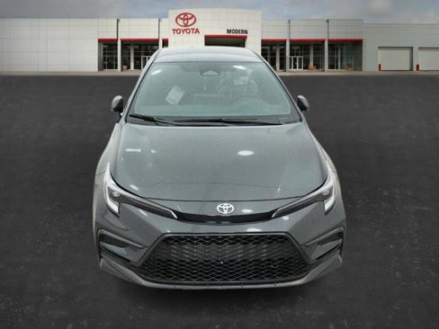 New 2026 Toyota Corolla SE image 3