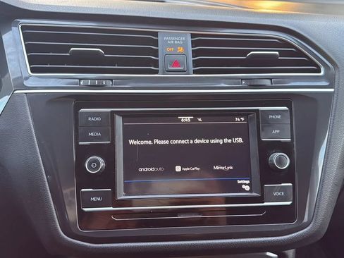Used 2020 Volkswagen Tiguan S FWD image 35