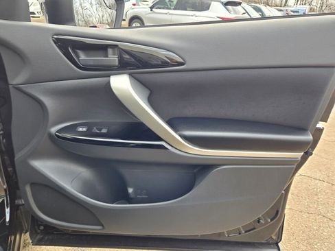 New 2026 Mitsubishi Eclipse Cross LE image 6