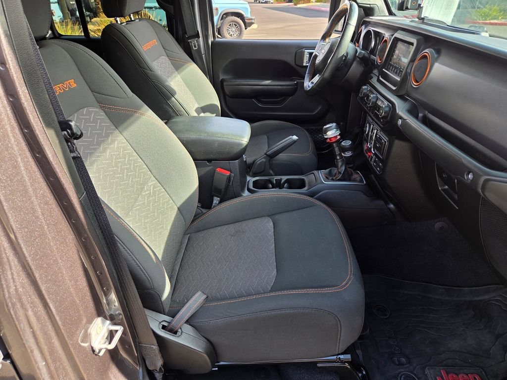 Used 2021 Jeep Gladiator Mojave w/ LED Lighting Group AWD/4WD image 16
