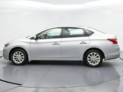 Used 2019 Nissan Sentra SV FWD image 5
