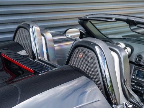 Used 2011 Porsche Boxster Spyder RWD image 25