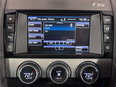 Used 2017 Jaguar F-TYPE S image 3