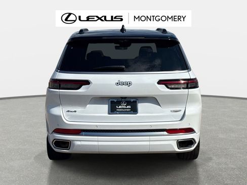 Used 2025 Jeep Grand Cherokee L Summit AWD/4WD image 4
