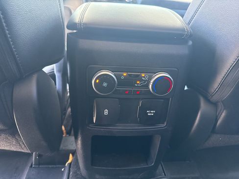 Used 2021 Ford Explorer Limited w/ Hybrid Equipment Group 310A AWD/4WD image 17