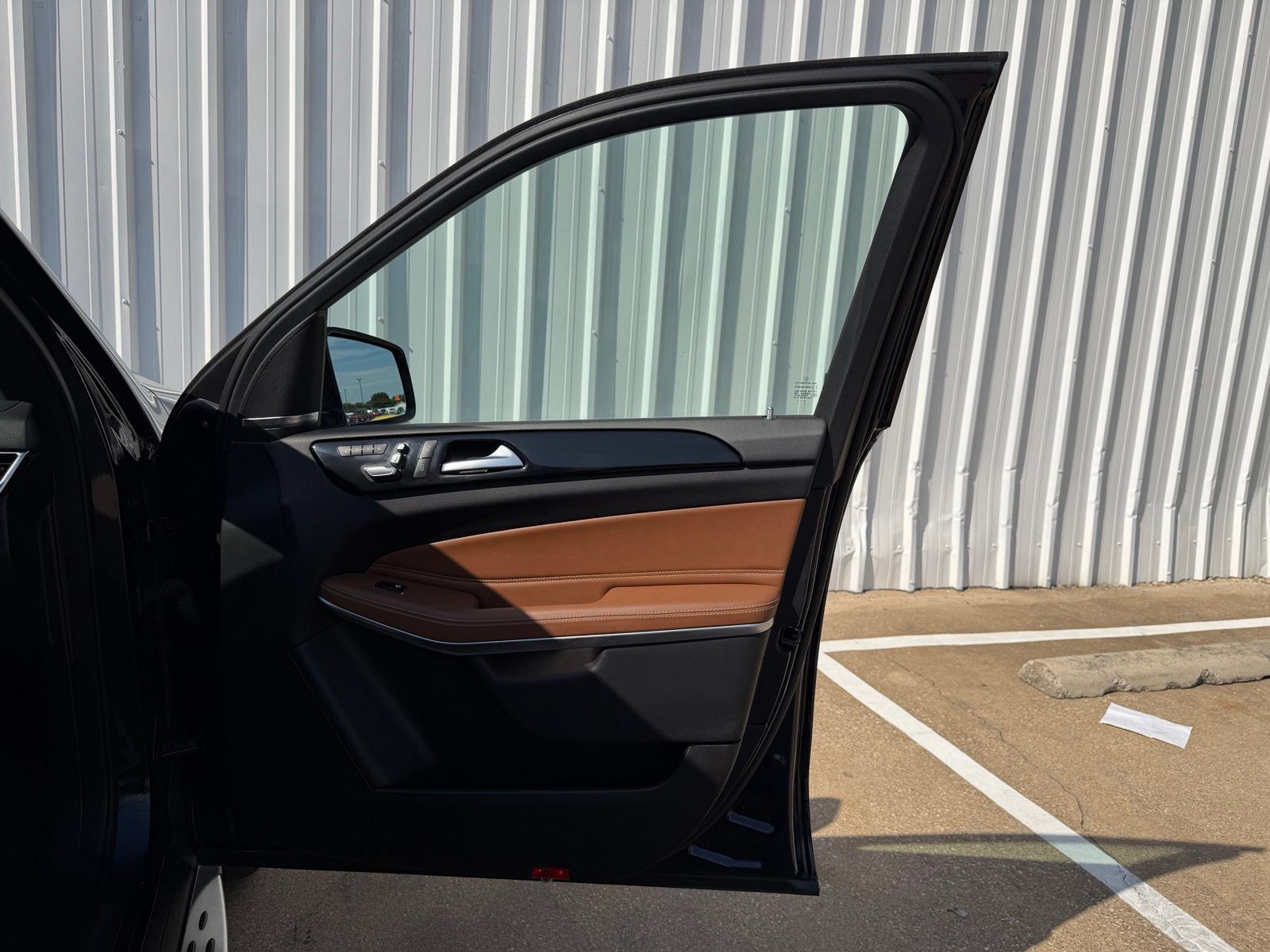Used 2019 Mercedes-Benz GLS 550 4MATIC image 27