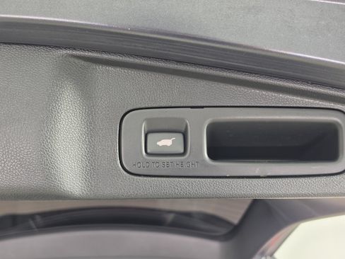 Used 2017 Honda CR-V EX-L image 13