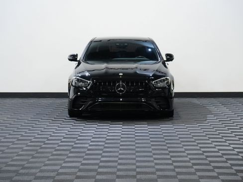 Used 2022 Mercedes-Benz E 53 AMG 4MATIC Sedan image 4
