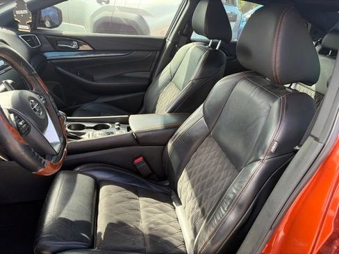 Used 2021 Nissan Maxima SR w/ Sport Mat Group FWD image 26