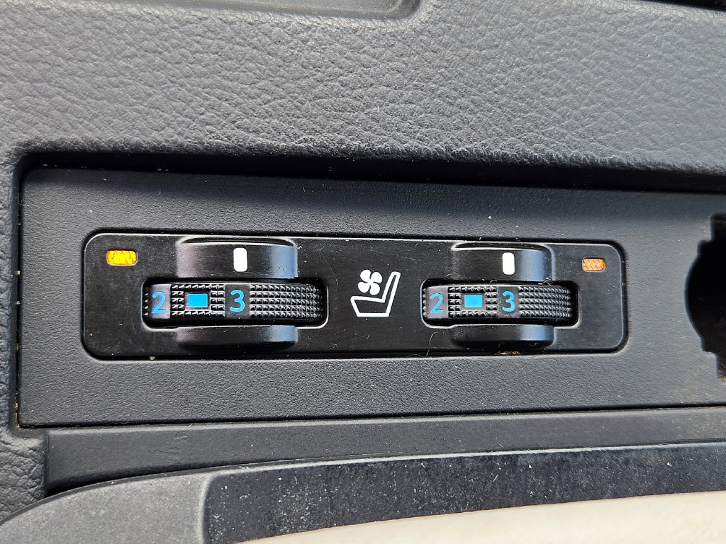Used 2015 Lexus RX 350 AWD image 26