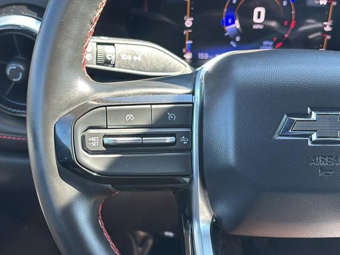 Used 2023 Chevrolet Colorado Z71 w/ Z71 Convenience Package 2 image 19