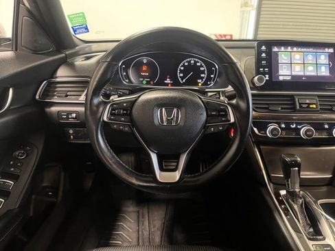 Used 2018 Honda Accord Sport image 21