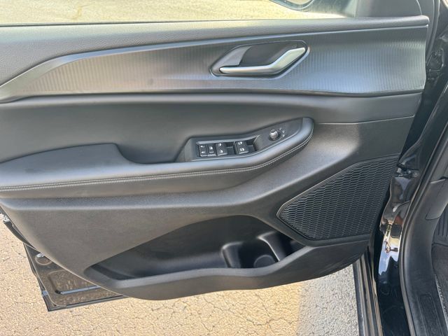Certified 2023 Jeep Grand Cherokee L Laredo w/ Luxury Tech Group I AWD/4WD image 23