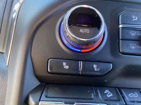 Used 2021 Chevrolet Silverado 1500 LT Trail Boss w/ Bed Protection Package image 24