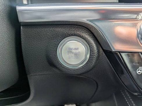 Used 2024 Kia Telluride SX X-Line AWD/4WD image 32
