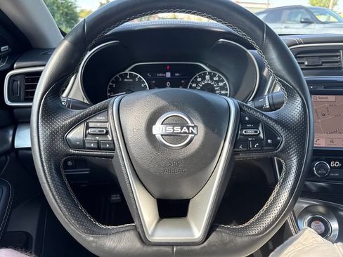 Used 2023 Nissan Maxima SL FWD image 14