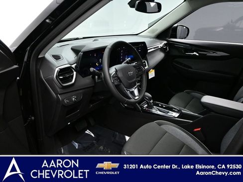 New 2026 Chevrolet TrailBlazer LT w/ Convenience Package FWD image 7