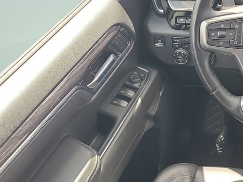 Used 2022 Chevrolet Silverado 1500 LTZ w/ LTZ Premium Package image 32