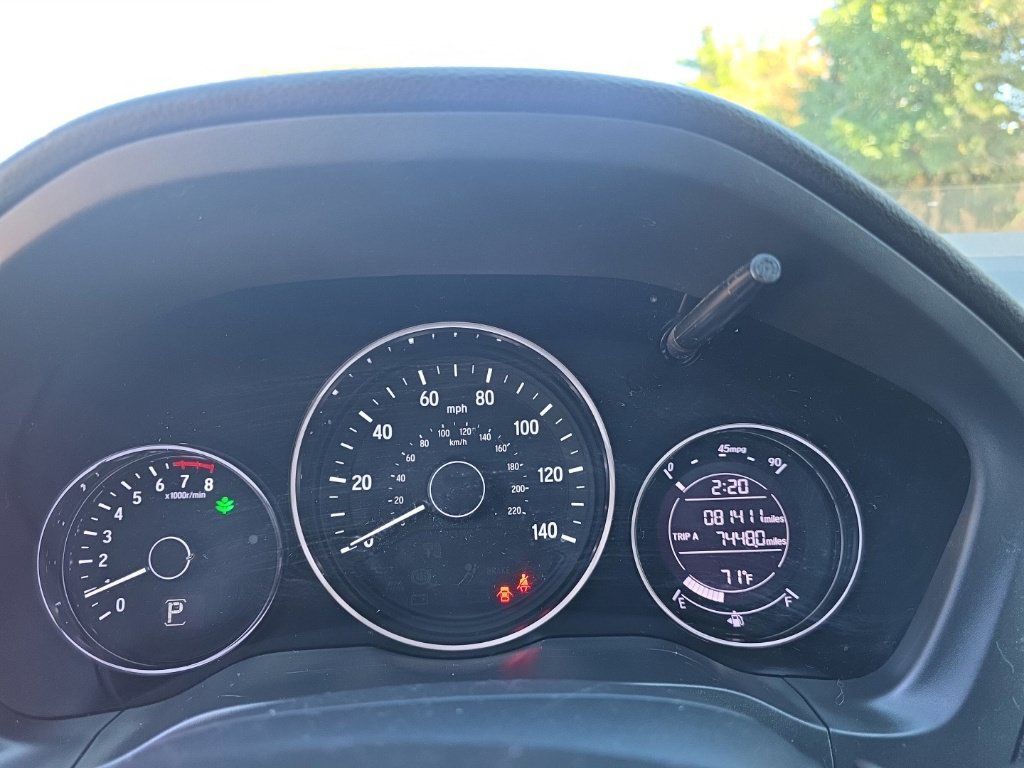 Used 2020 Honda HR-V Sport image 16