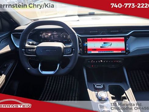 Used 2026 Jeep Cherokee Limited AWD/4WD image 10