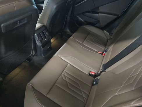 Used 2025 BMW X3 xDrive30i w/ Convenience Package image 16