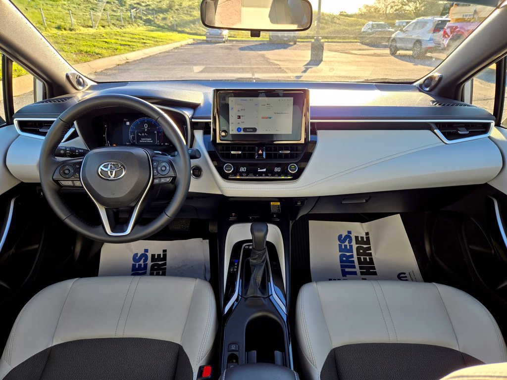 Used 2026 Toyota Corolla XSE FWD image 17