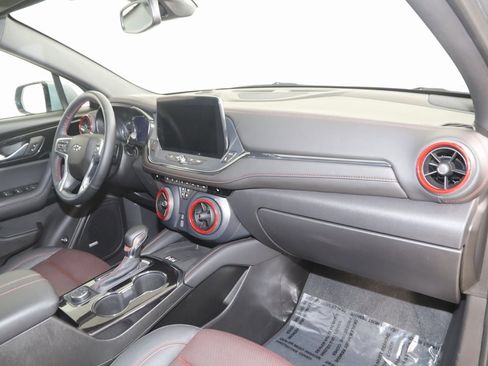 Used 2024 Chevrolet Blazer RS image 44