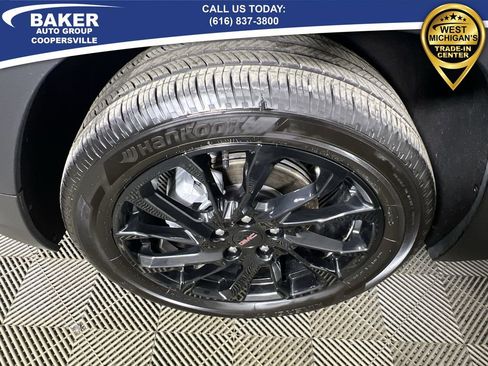 Certified 2024 GMC Terrain SLT w/ Elevation Edition image 33