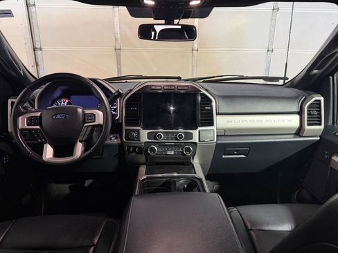 Used 2022 Ford F350 Lariat w/ Lariat Ultimate Package AWD/4WD image 15
