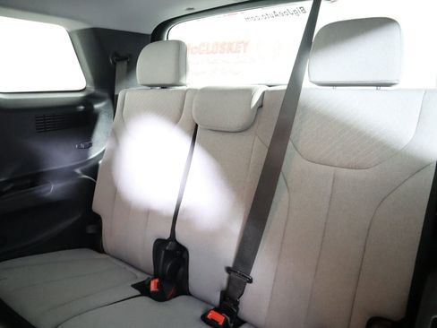 Used 2024 Hyundai Palisade SE image 55