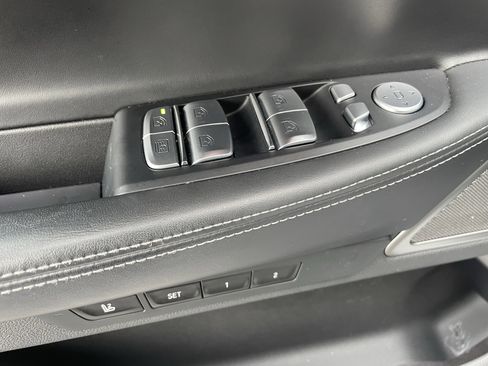 Used 2022 BMW 750i xDrive 750i xDrive image 11