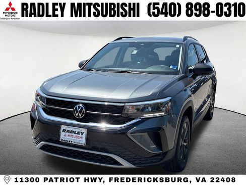 Used 2024 Volkswagen Taos S FWD image 1
