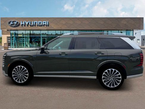 New 2026 Hyundai Palisade Calligraphy FWD image 3