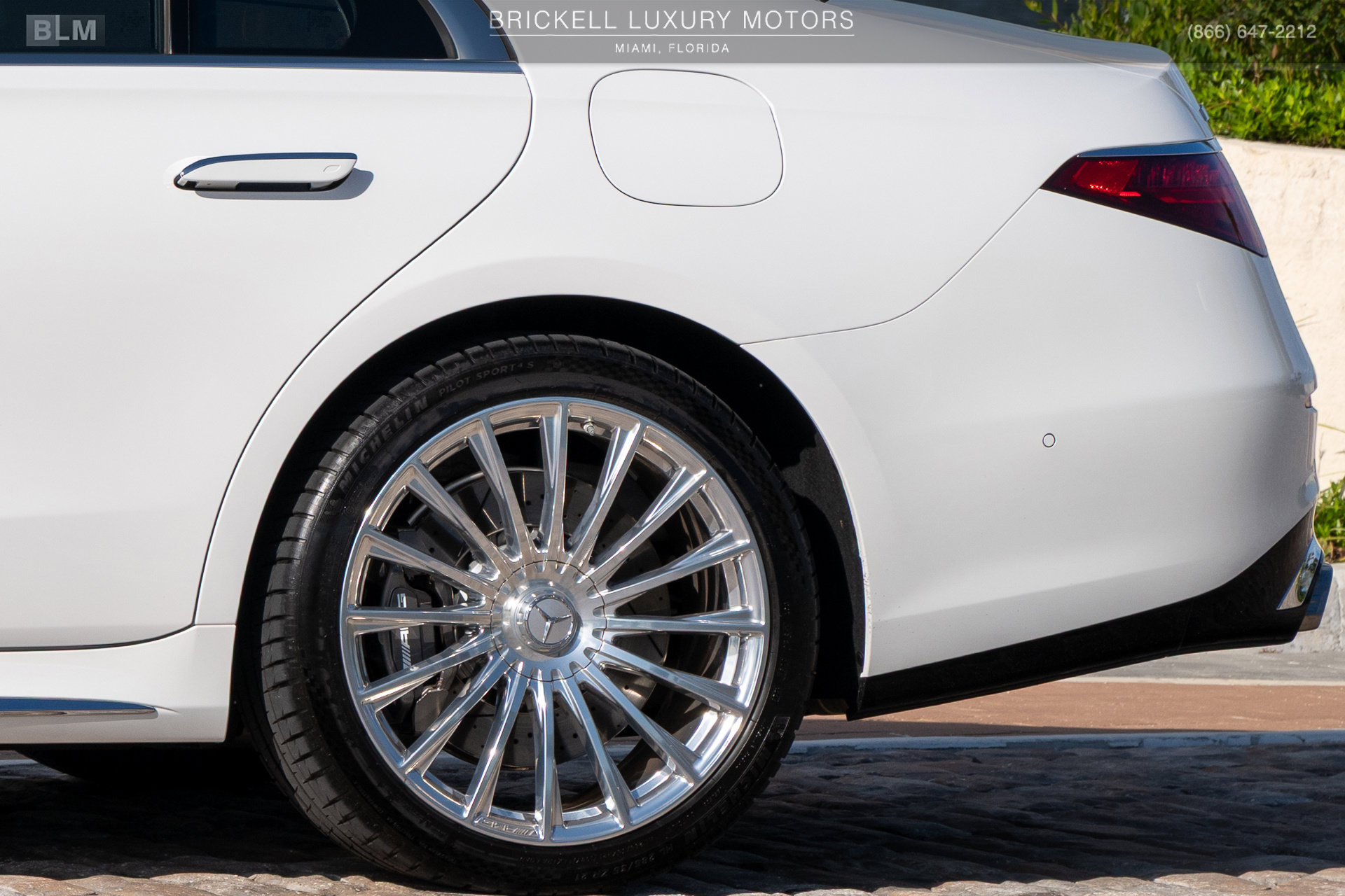 Used 2024 Mercedes-Benz S 63 AMG S image 63