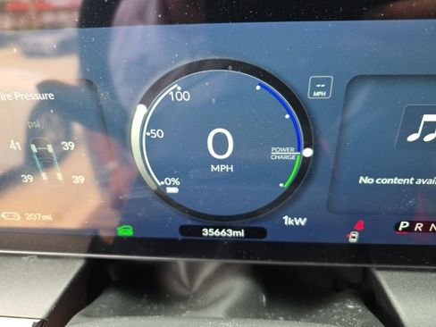 Used 2024 Honda Prologue Touring image 2