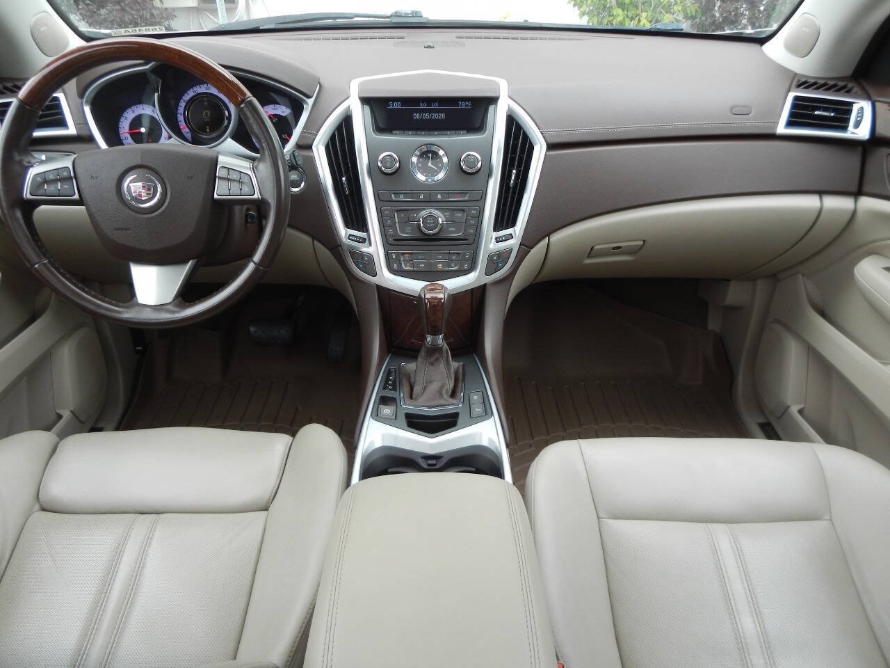 Used 2011 Cadillac SRX Luxury FWD image 2