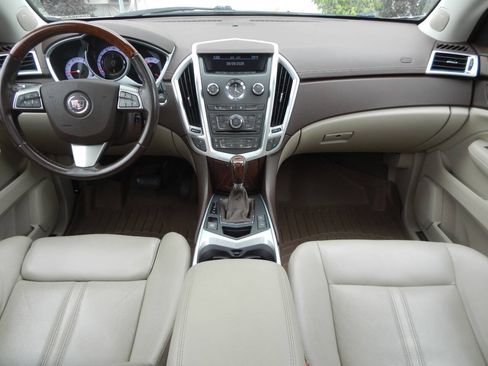 Used 2011 Cadillac SRX Luxury FWD image 2