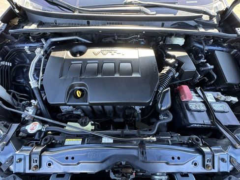 Used 2019 Toyota Corolla LE image 24