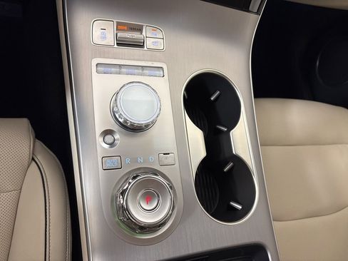 New 2026 Genesis GV70 2.5T Advanced AWD/4WD image 40