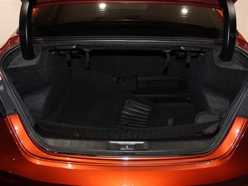 Used 2021 Nissan Maxima SR w/ Sport Mat Group FWD image 37