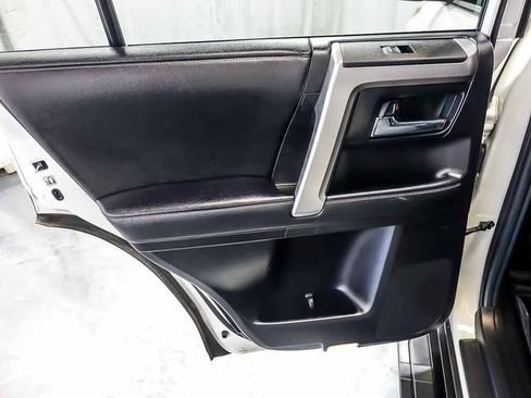 Used 2021 Toyota 4Runner SR5 Premium w/ Moonroof Package AWD/4WD image 29
