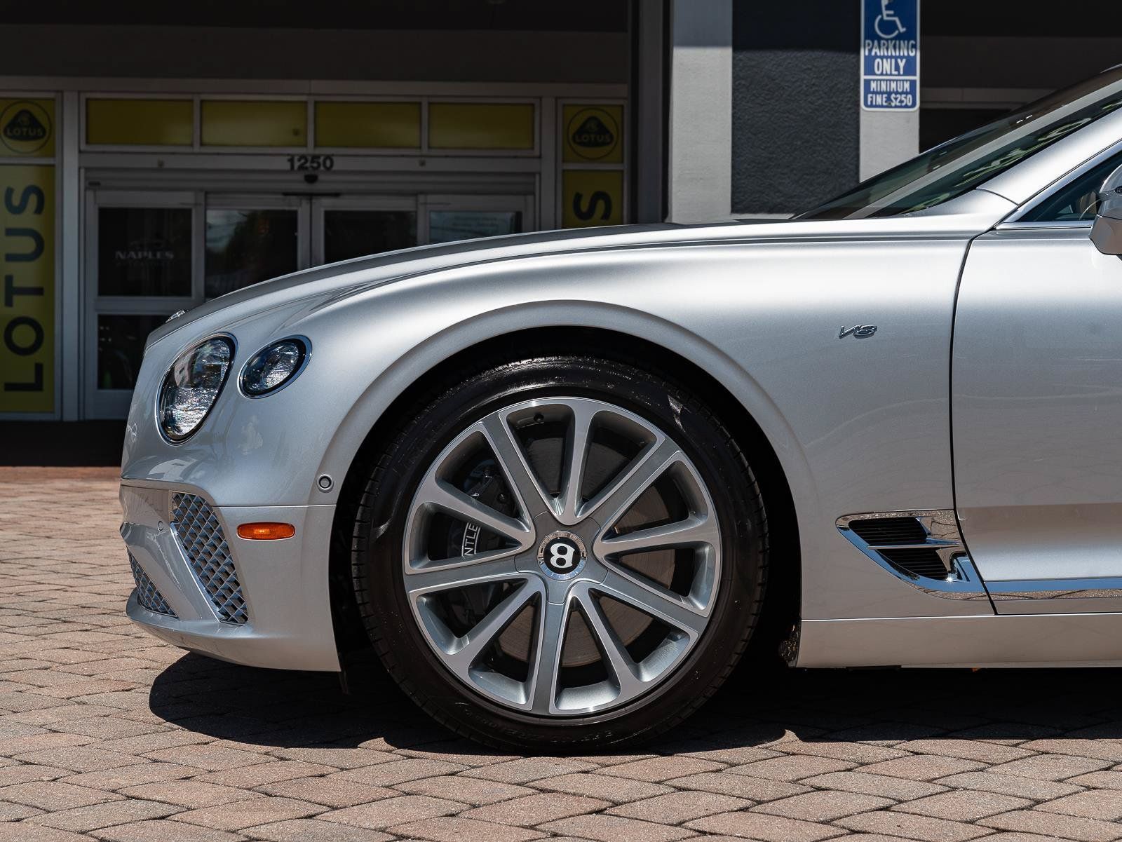 Used 2022 Bentley Continental GT AWD/4WD image 27