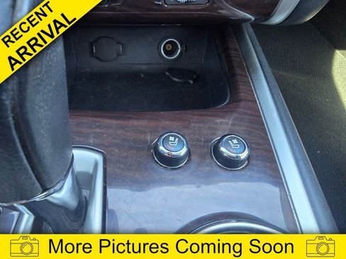 Used 2016 Nissan Pathfinder Platinum image 22