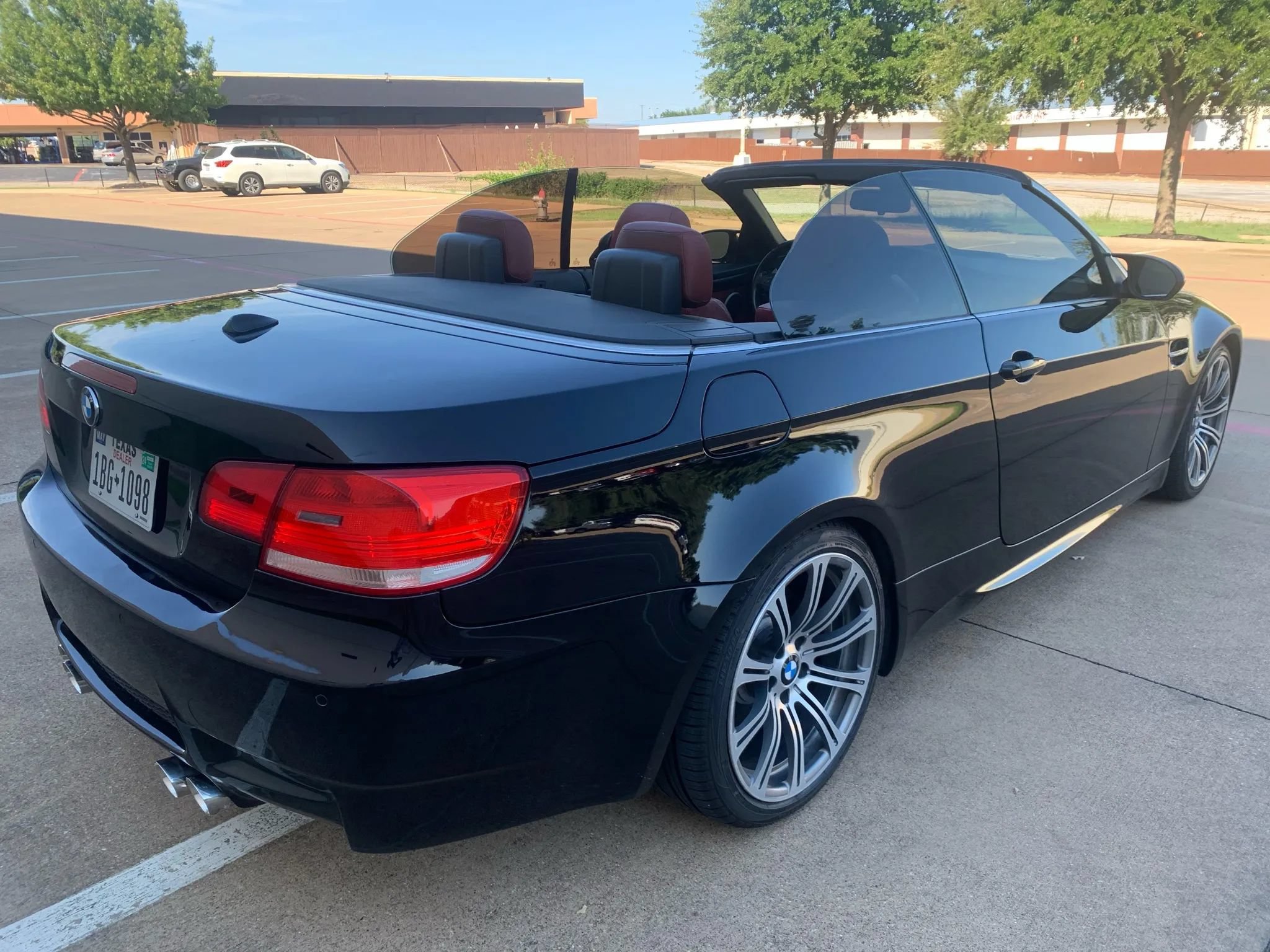 Used 2008 BMW M3 Convertible RWD image 7