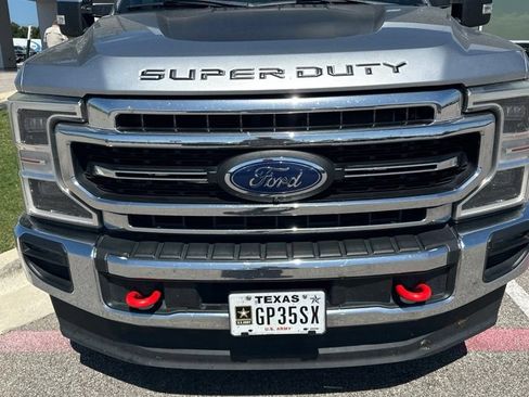 Used 2022 Ford F350 Lariat w/ Lariat Ultimate Package AWD/4WD image 4