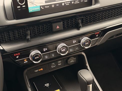 Certified 2025 Honda CR-V Sport Touring image 10