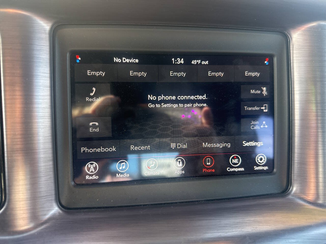 Used 2018 Dodge Charger SXT w/ Blacktop Package RWD image 37